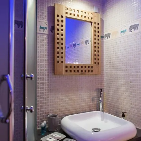 Peniche Mirage, Cabine St Exupery * Carcasona